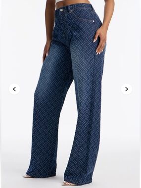 New With Tags - Fashion Nova Jeans - Size 0 - Straight Leg